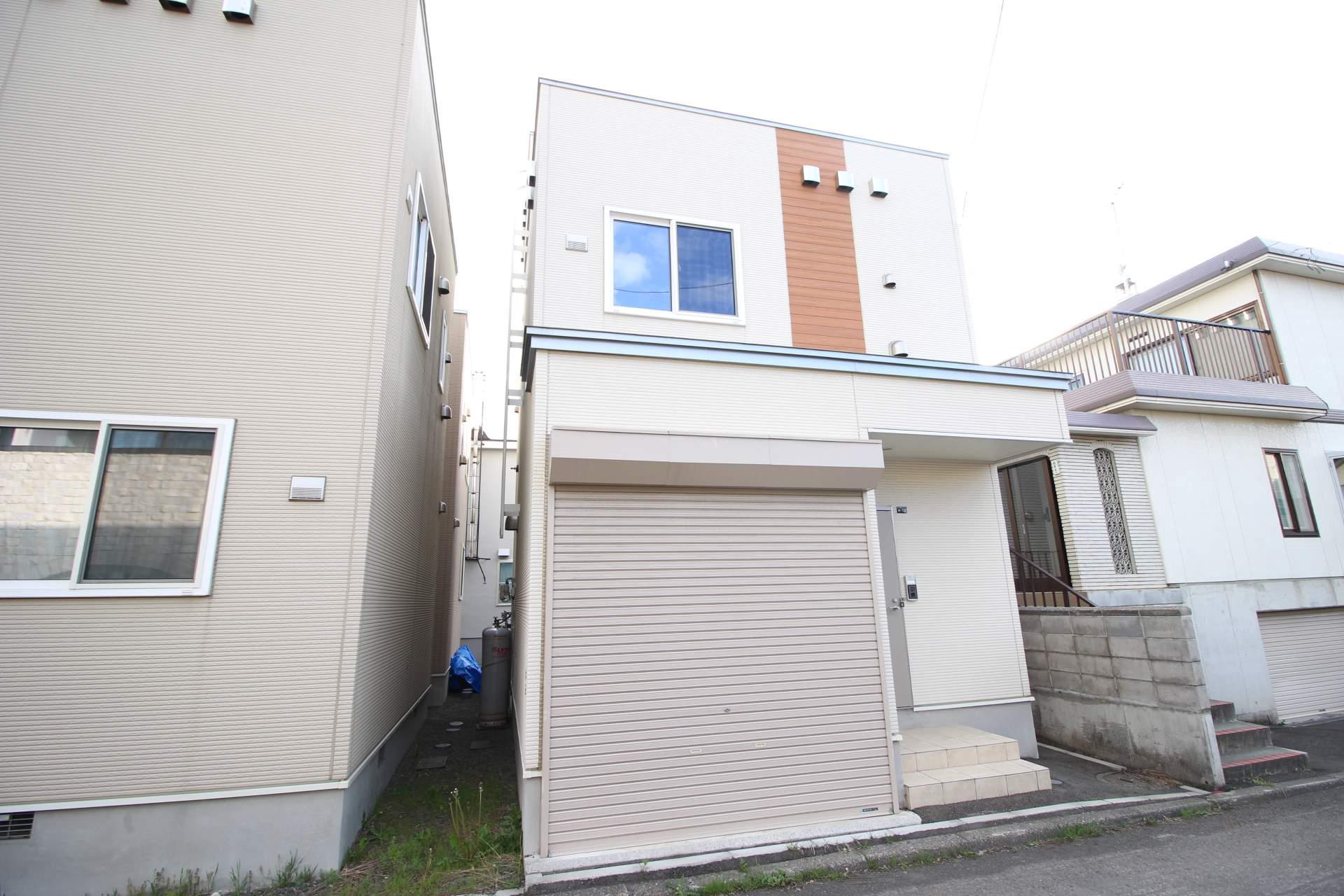 北海道札幌市東区北十四条東14丁目の戸建賃貸