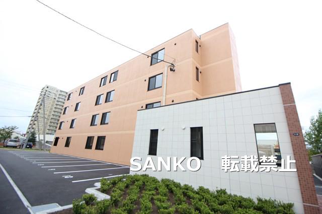 SHARON DO AQUAMARINE