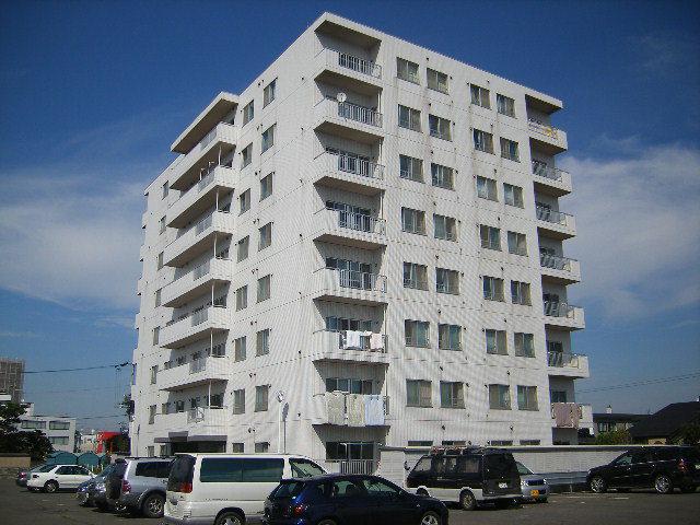 カネ山マンション