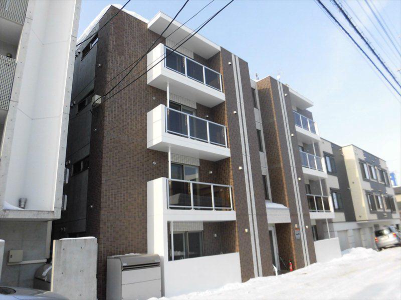 ラージヒル美園