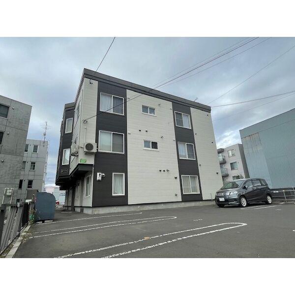 ローヤルハイツN8 A・B