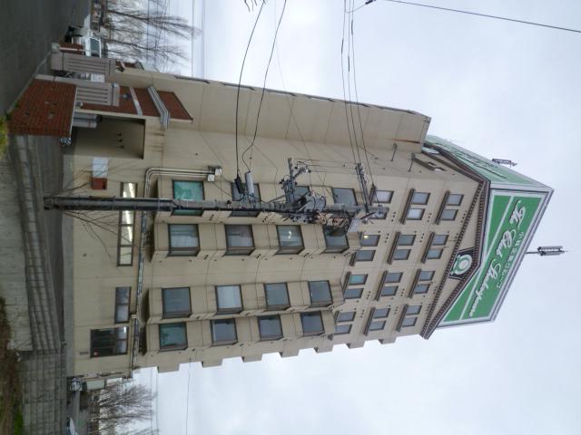 クリスタルハイツ