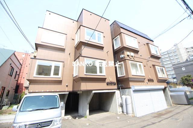 クルーズハウス麻生中央Ⅱ