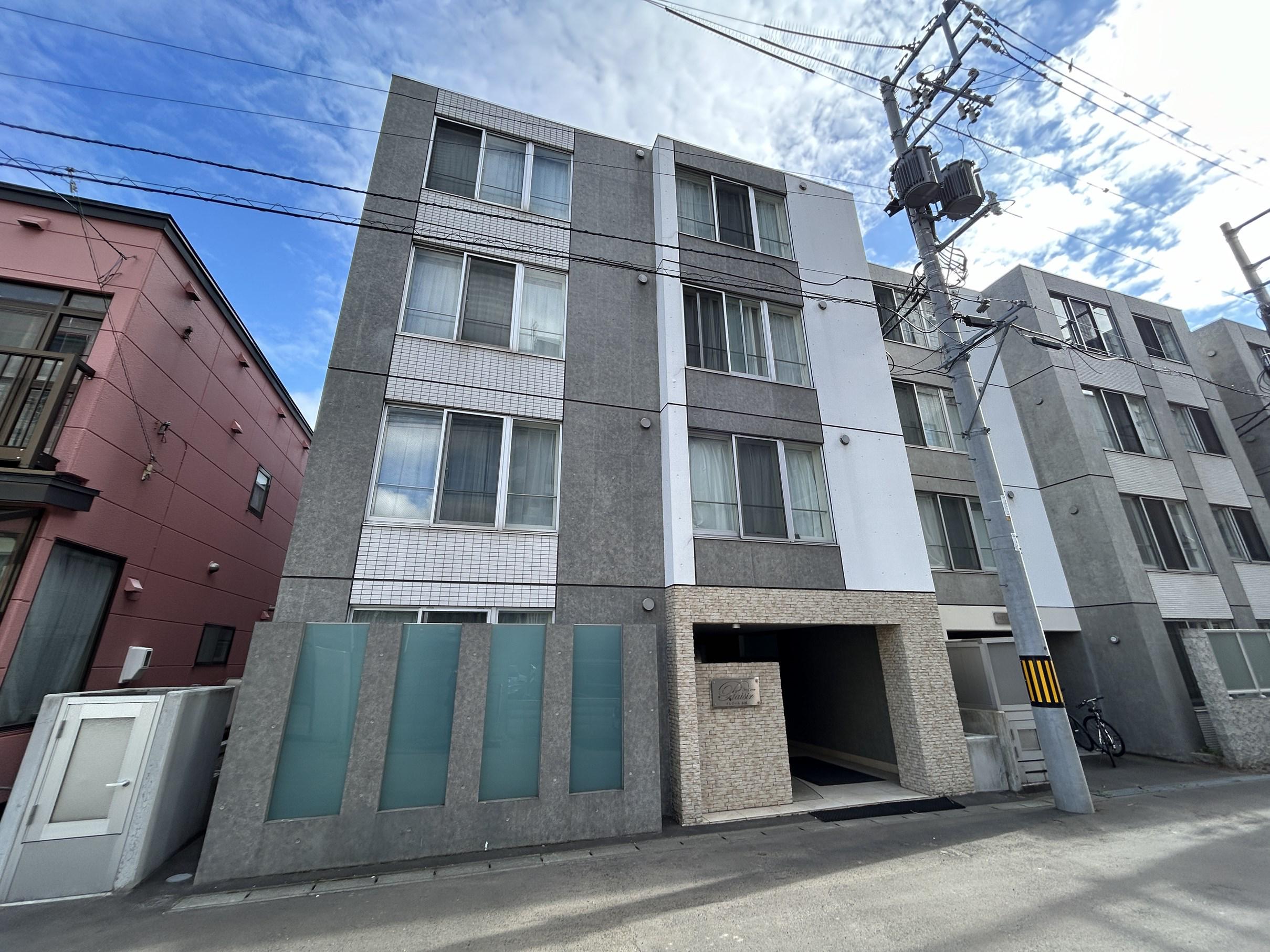 プレジール札幌