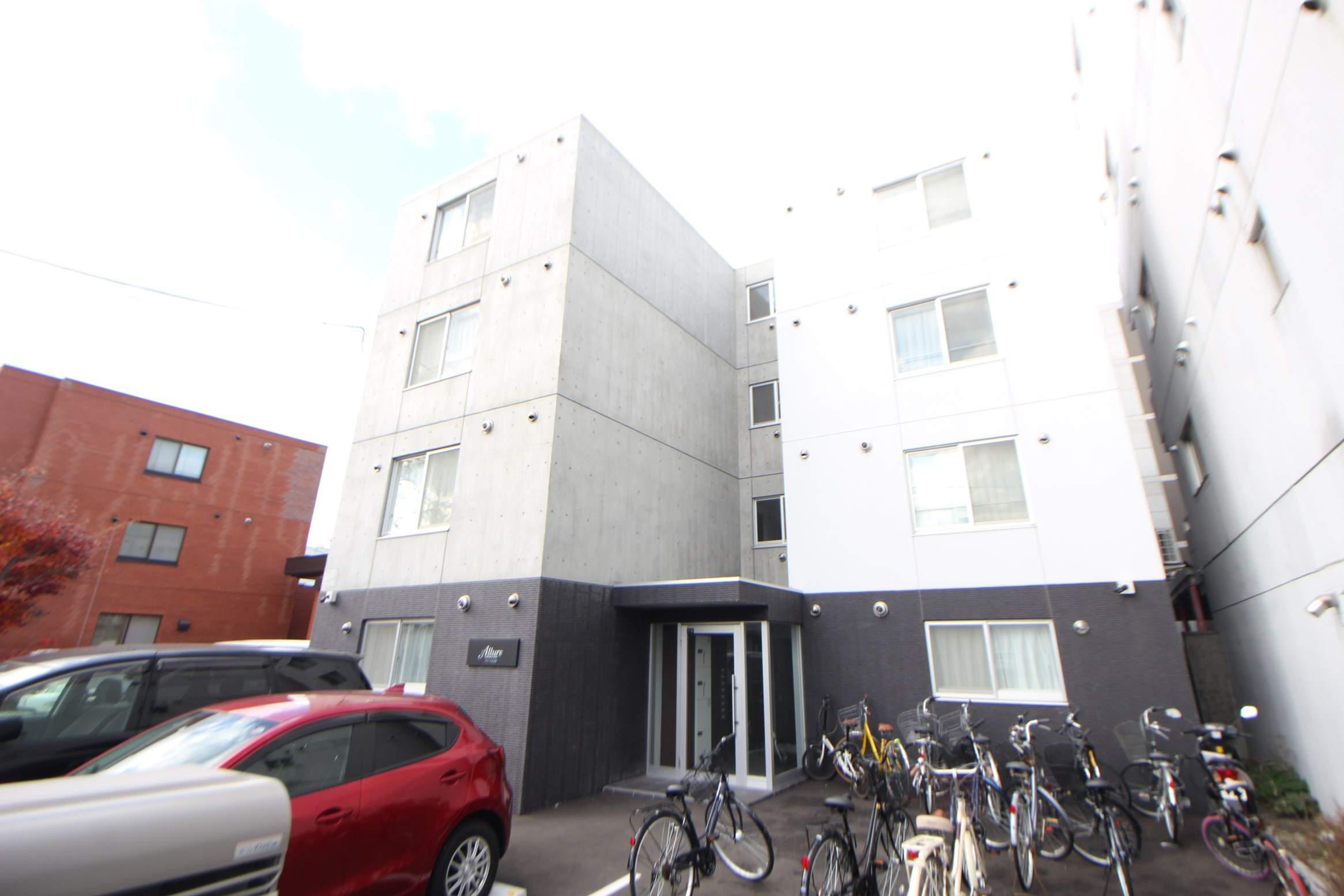 アルーア北大前