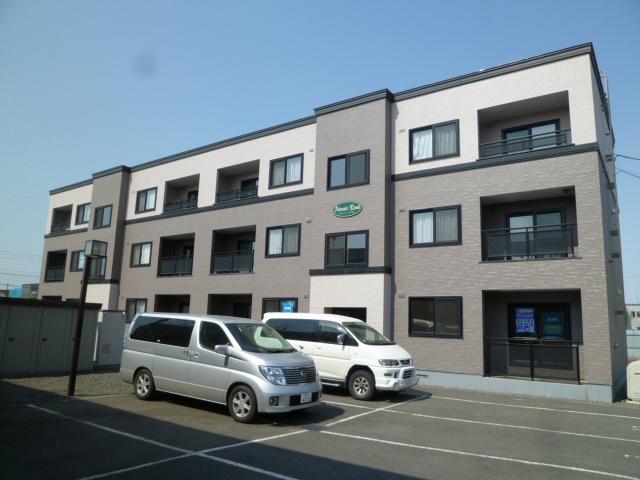 アベニール・イースト