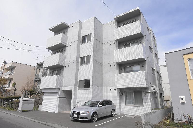 グランディール月寒2-6(1DK/2階)