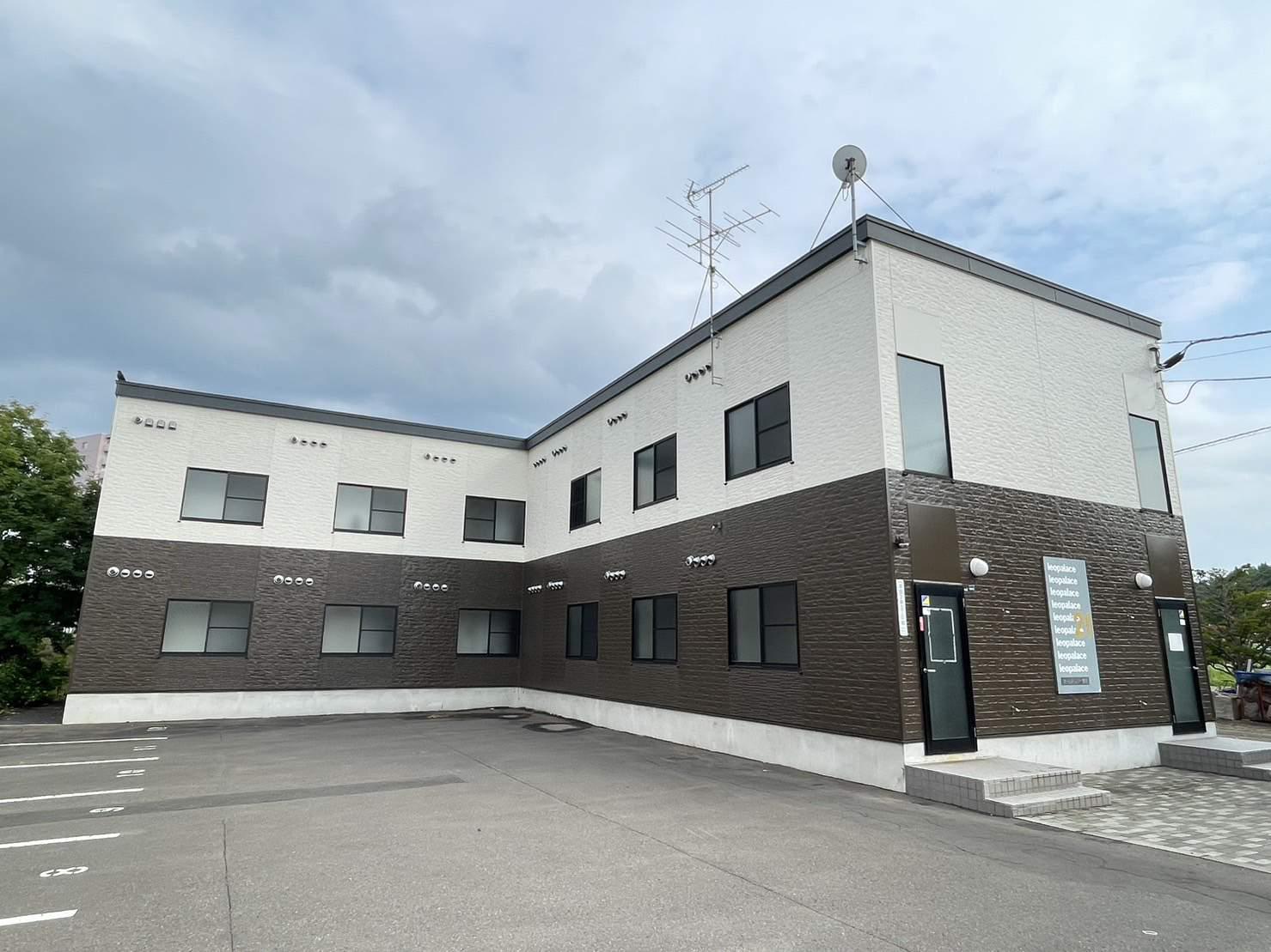 レオパレスオールドリバー清田