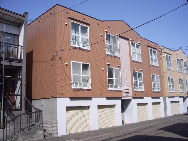 ロアール新札幌A