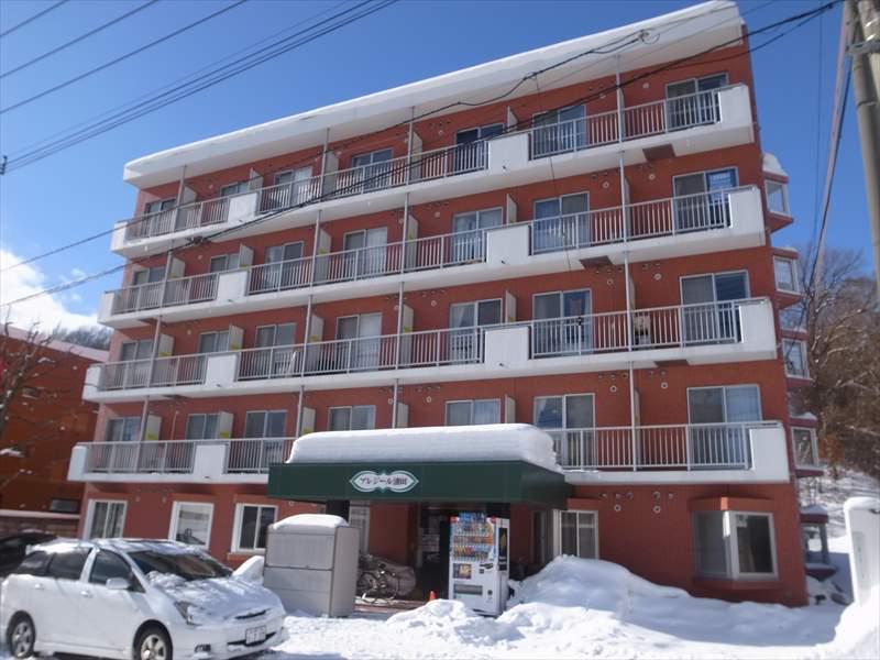 プレジール清田