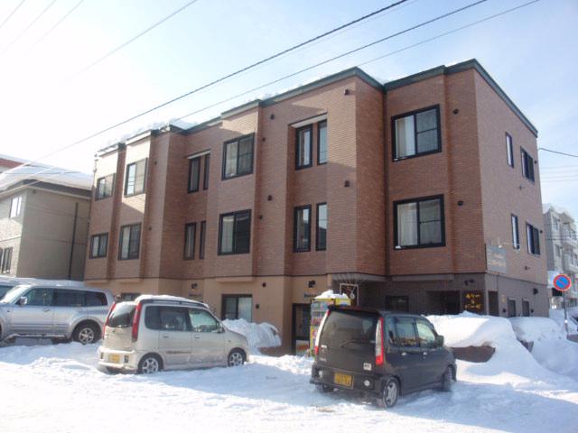 ブランドバーグ1ST