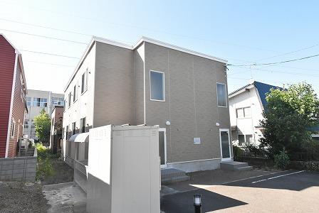 レオパレス羊ヶ丘 康