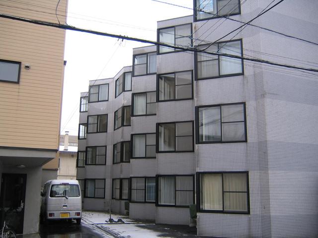 ビッグバーンズマンション中の島