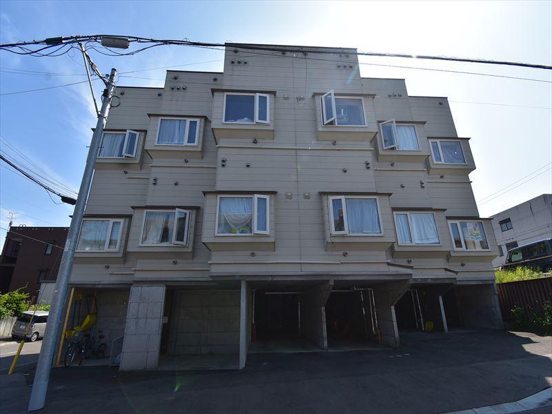 クラーク羊ヶ丘壱番館