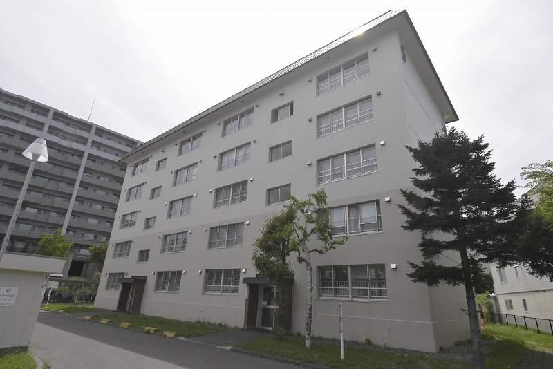 札幌西月寒団地5号棟