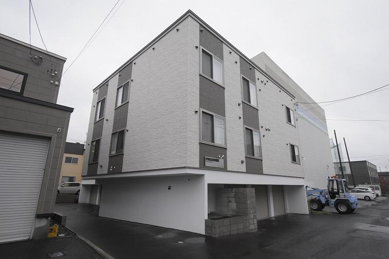 プレシューズ平岸