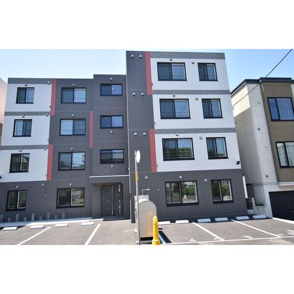 ラグジースペース自衛隊前