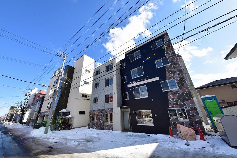 FLOS PROVA HIRAGISHI