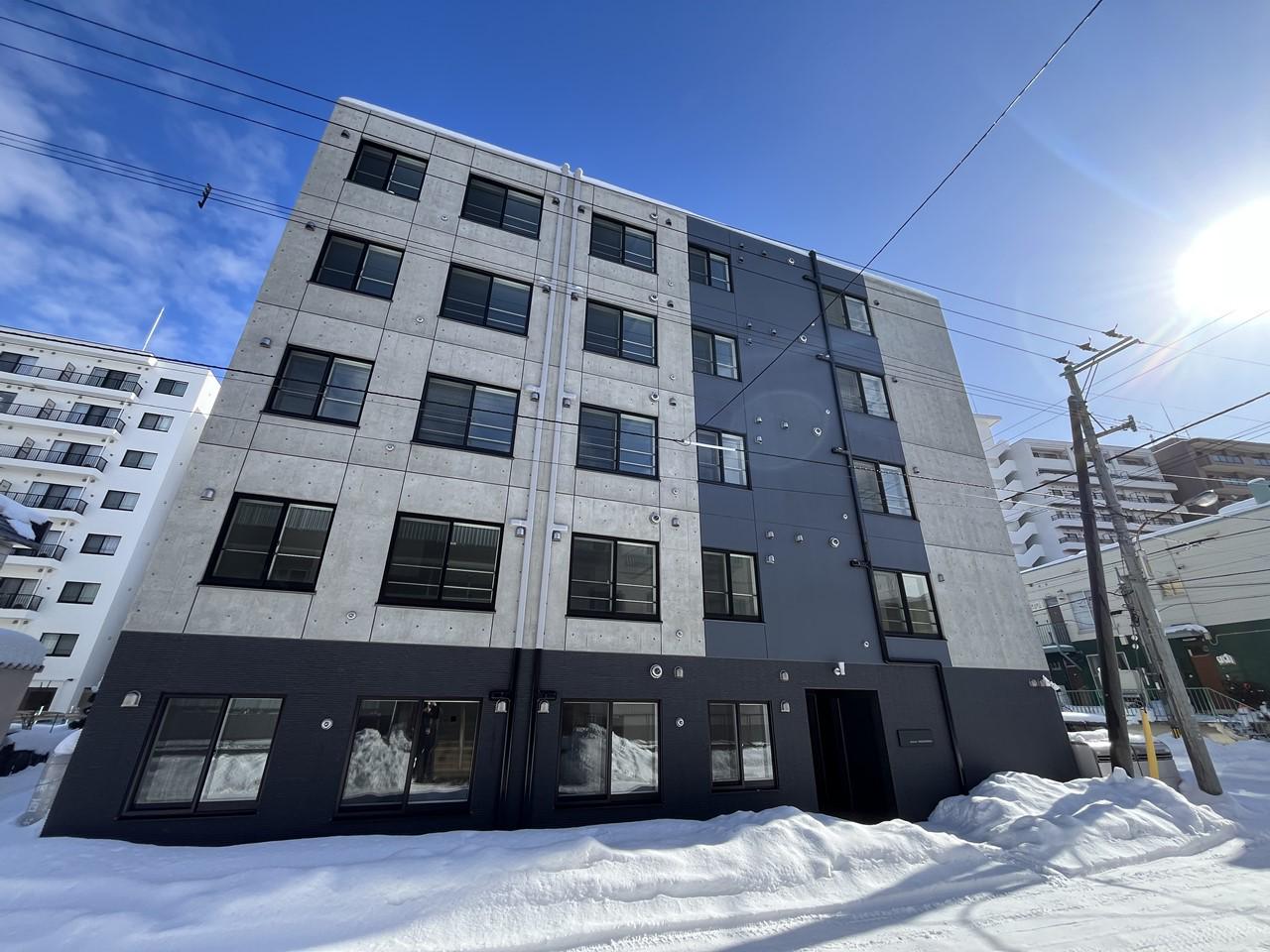 PRECIOUS NAKANOSHIMA