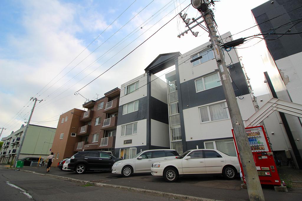 ローヤルハイツ南平岸C