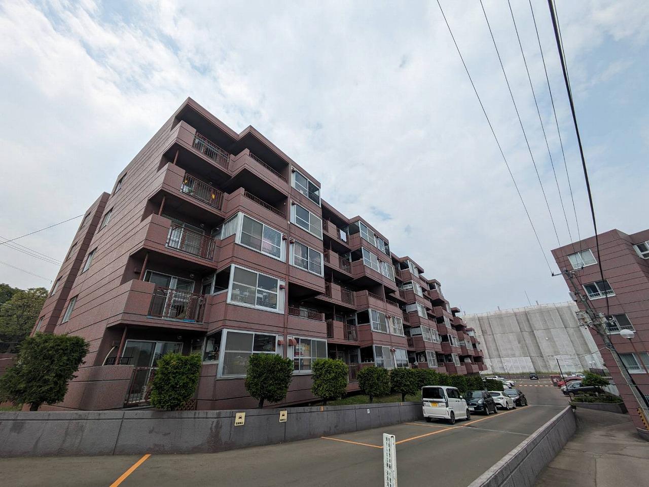 メゾンドルチェ平岸A棟