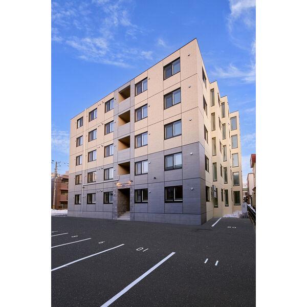 レブニーズ ザ・レジデンス 宮の森