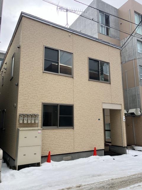 札幌市東西線 西１１丁目駅 徒歩12分  築16年