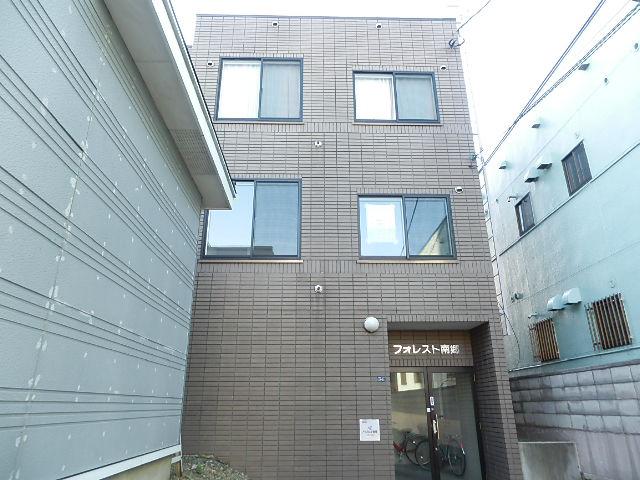 フォレスト南郷