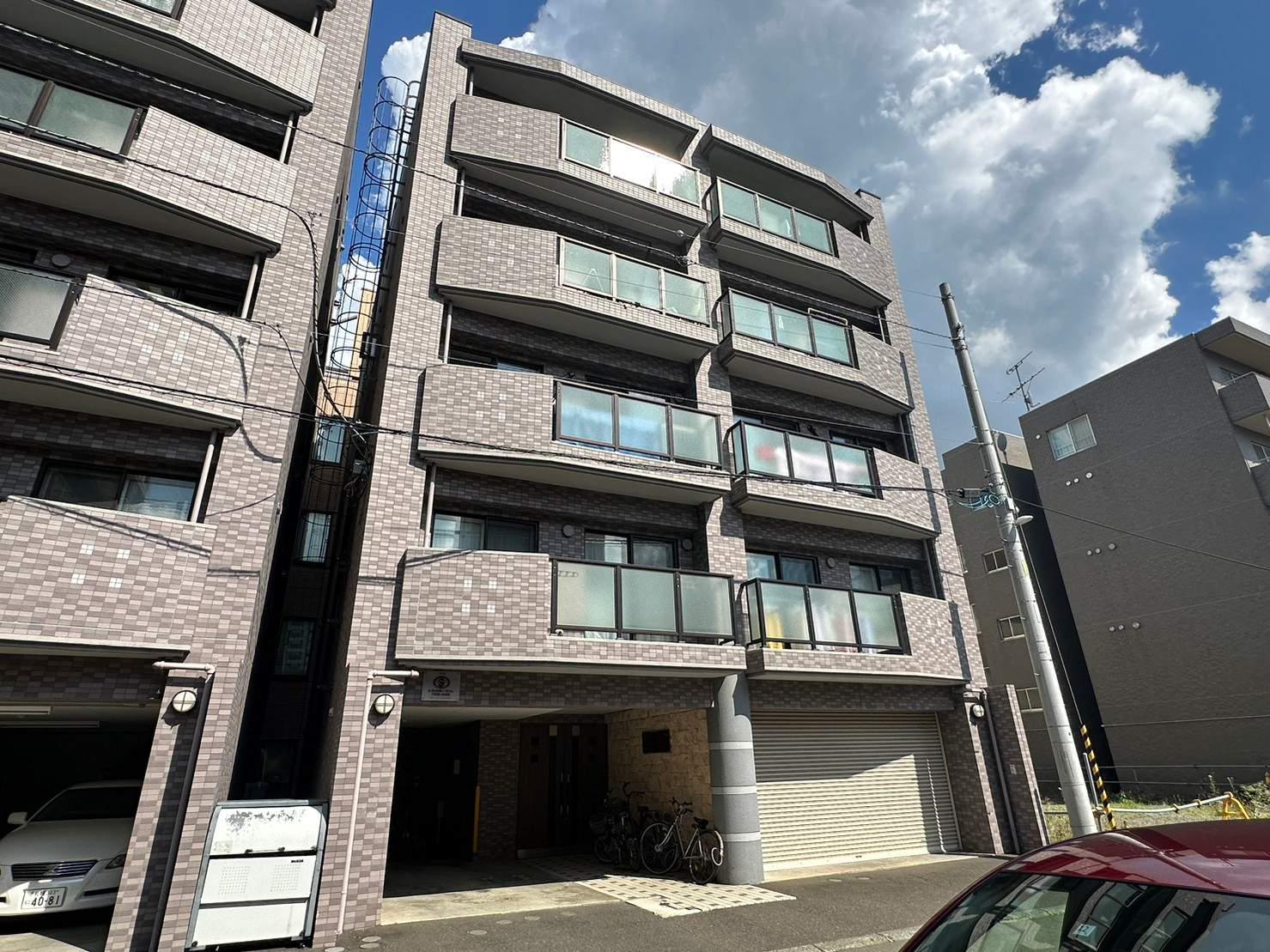 レーヴ・フロレゾン