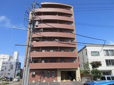 北海道札幌市豊平区月寒中央通3丁目の建物