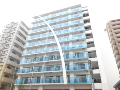 コローレ知事公館前