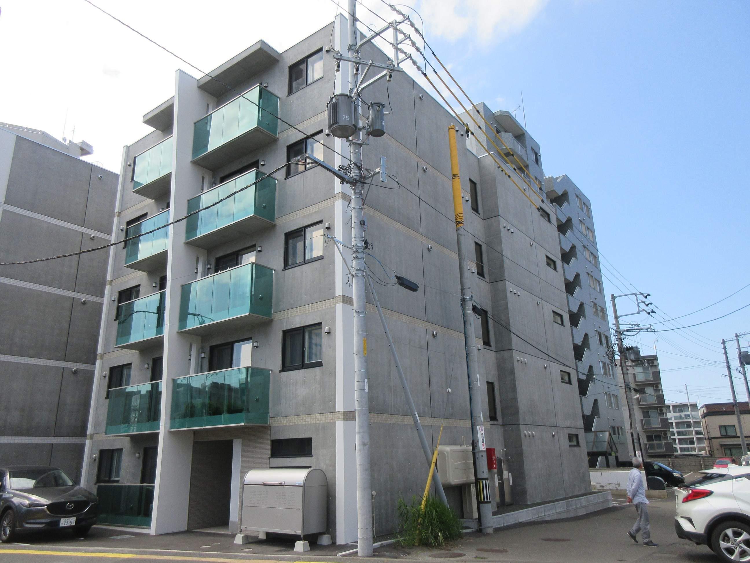 MIAMOGLIE SHINSAPPORO