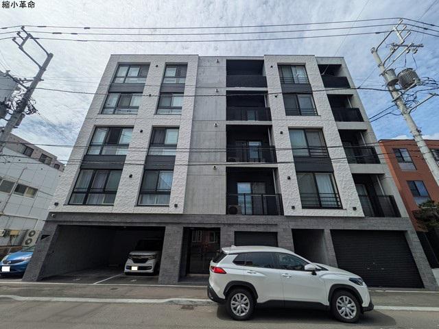 ラクラス大通東[4階]