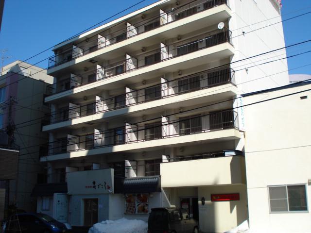 ビッグパレス白石(1DK/2階)