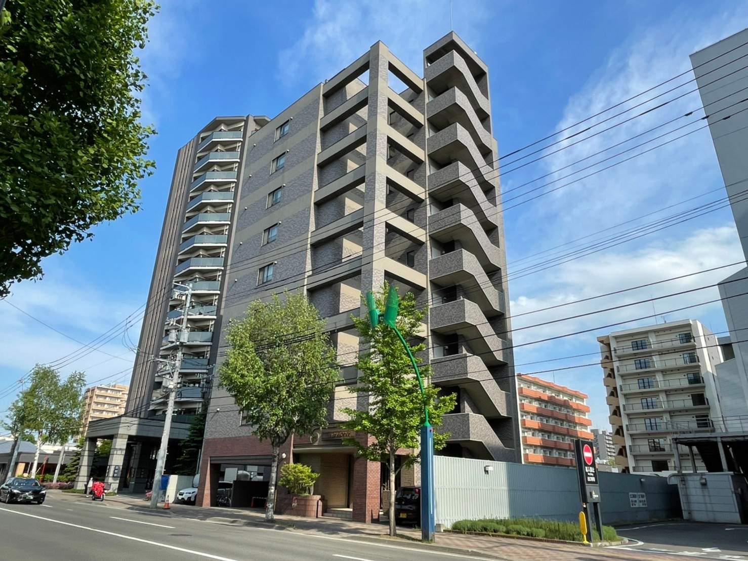 ティアラFCサイド