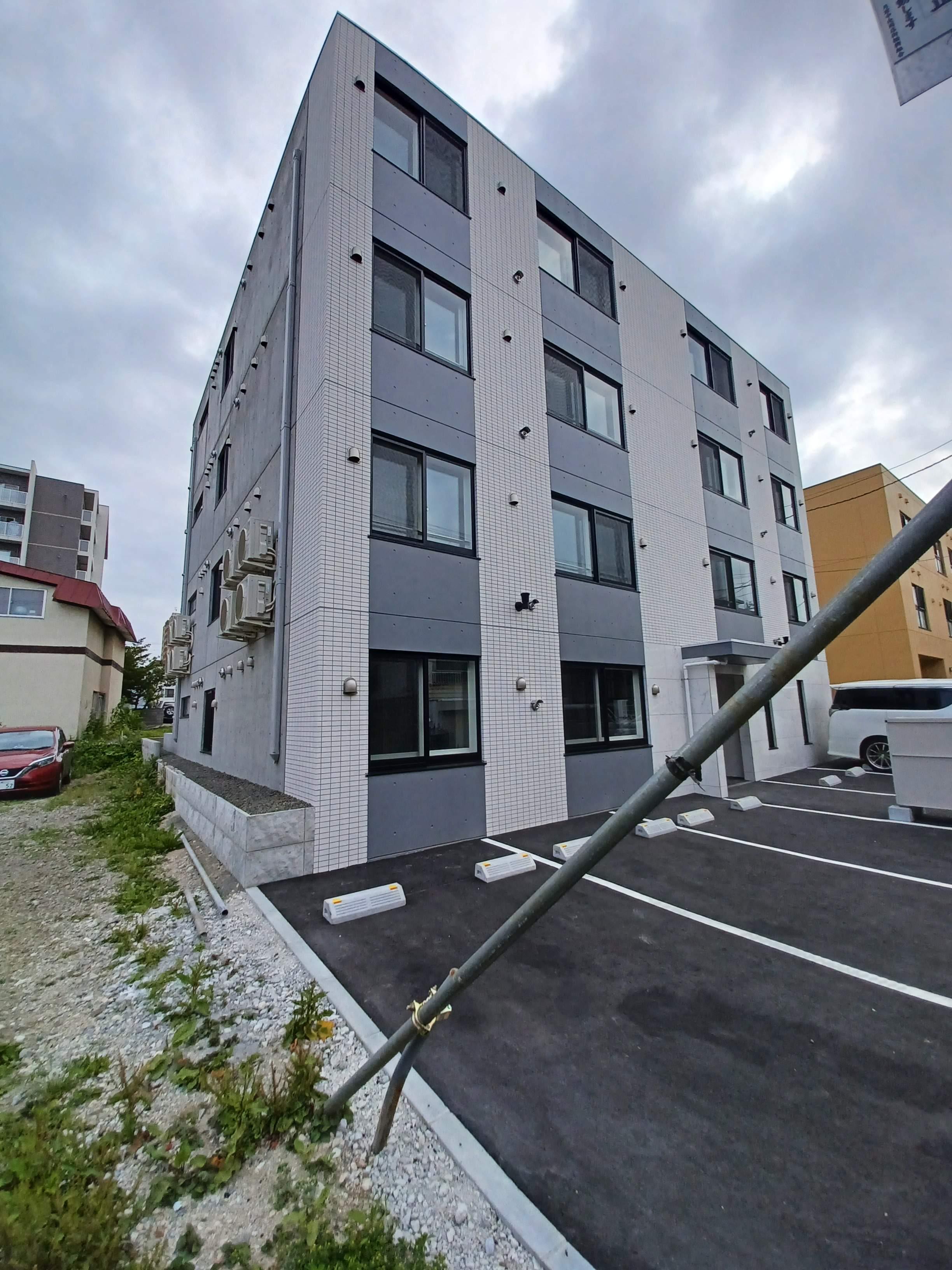 CITY RESIDENCE月寒西