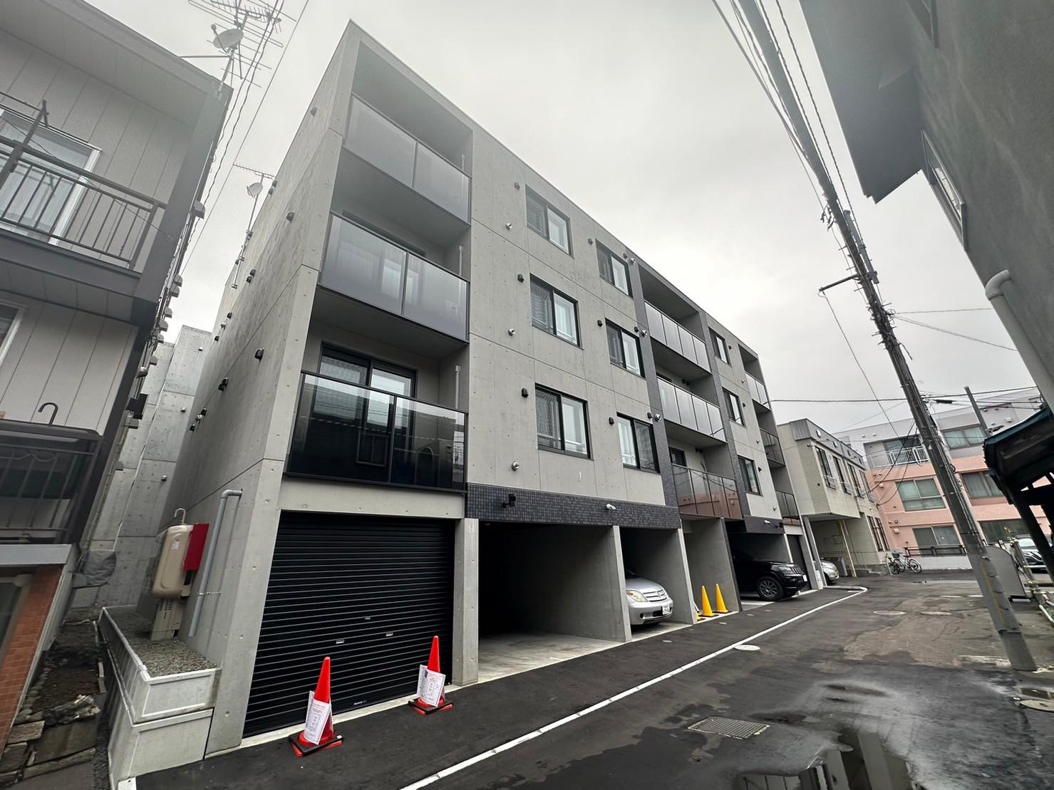 AMBITION NAKAJIMA PARKアンビションナカジ