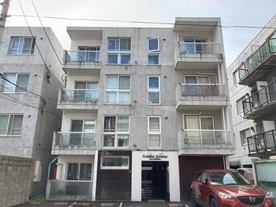 グランドジョラス中の島(2DK/4階)