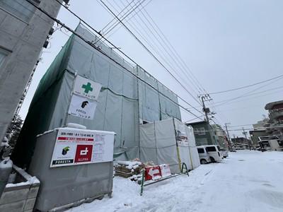 インフィニト月寒中央コート