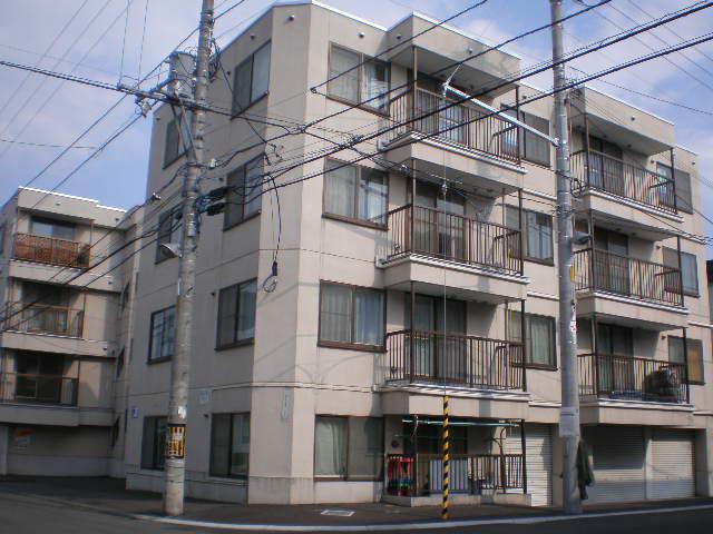 グランドアベニュー中の島