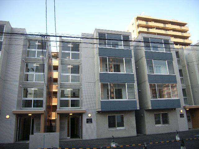 グランデ・カーマ28