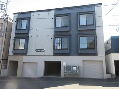 ウイングコート