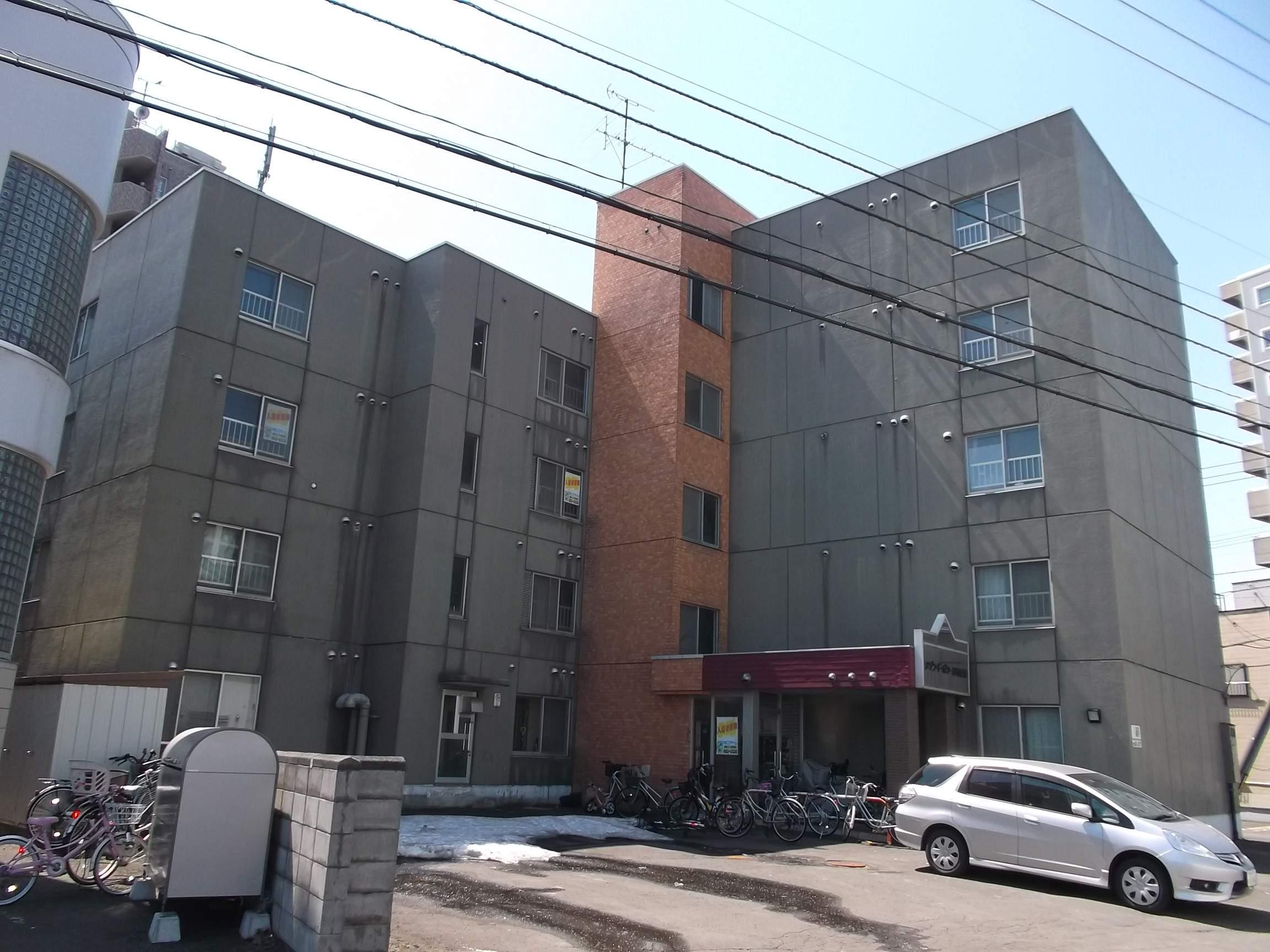 メゾンドボワール南郷(2DK/1階)