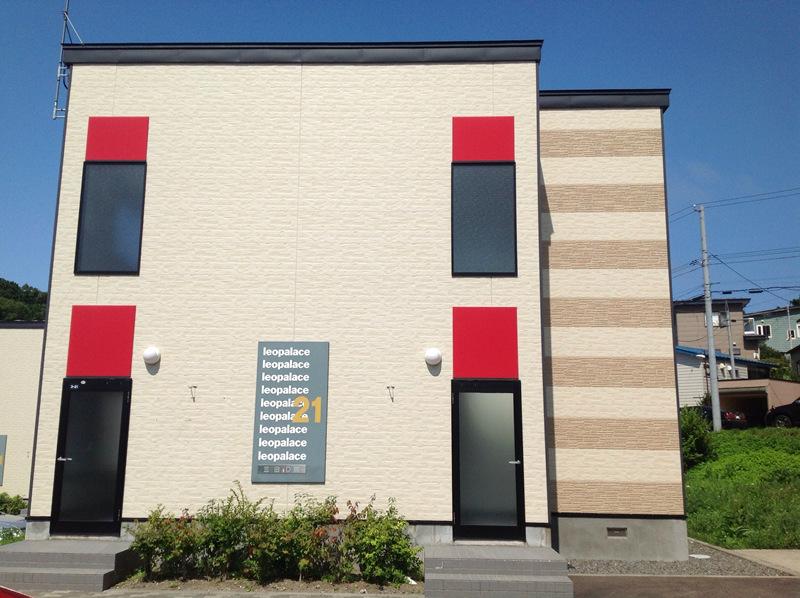 レオパレス三田D館