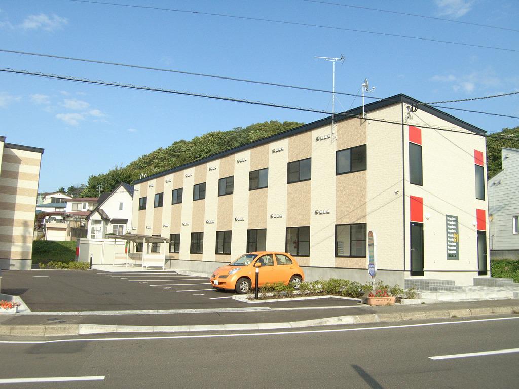 レオパレス三田B館