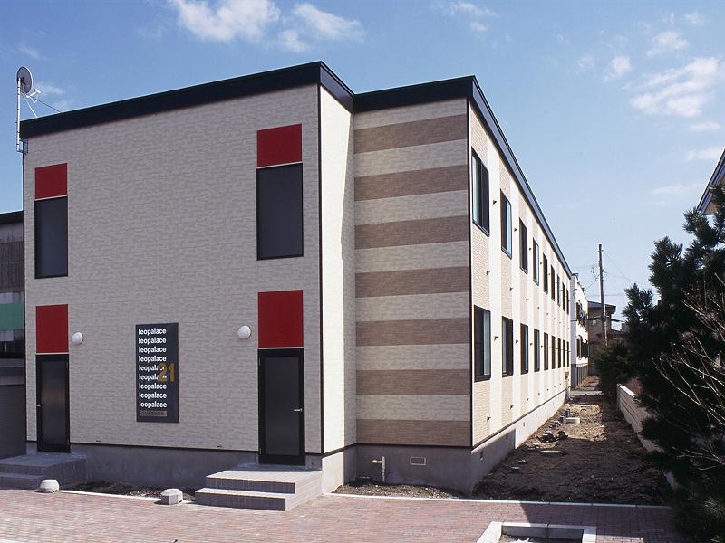 レオパレスリトルマーシュ