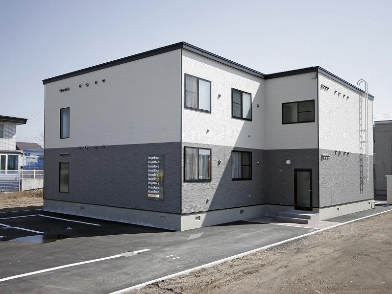 レオパレスポピー