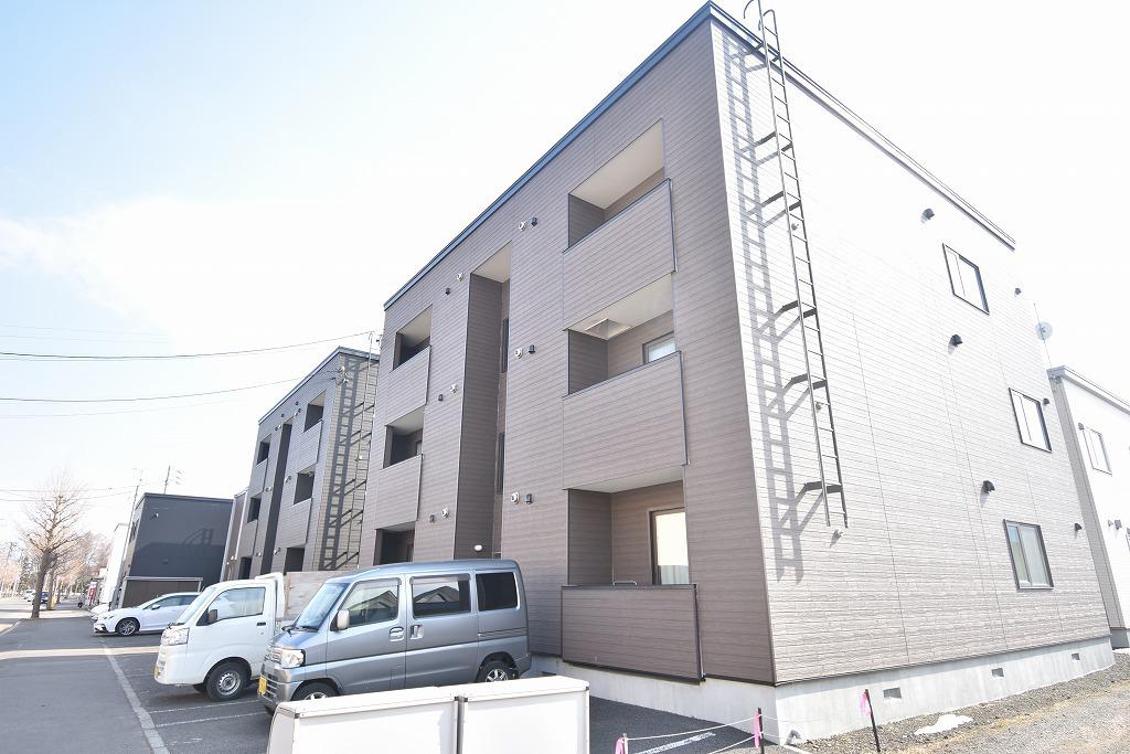 コスモルラシオン