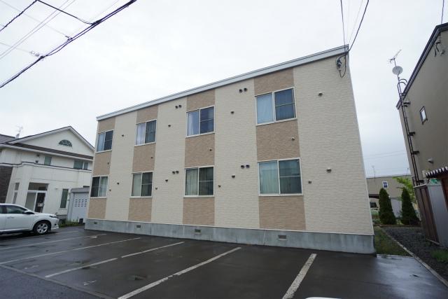 レオパレストレビアンⅢ(1K/2階)