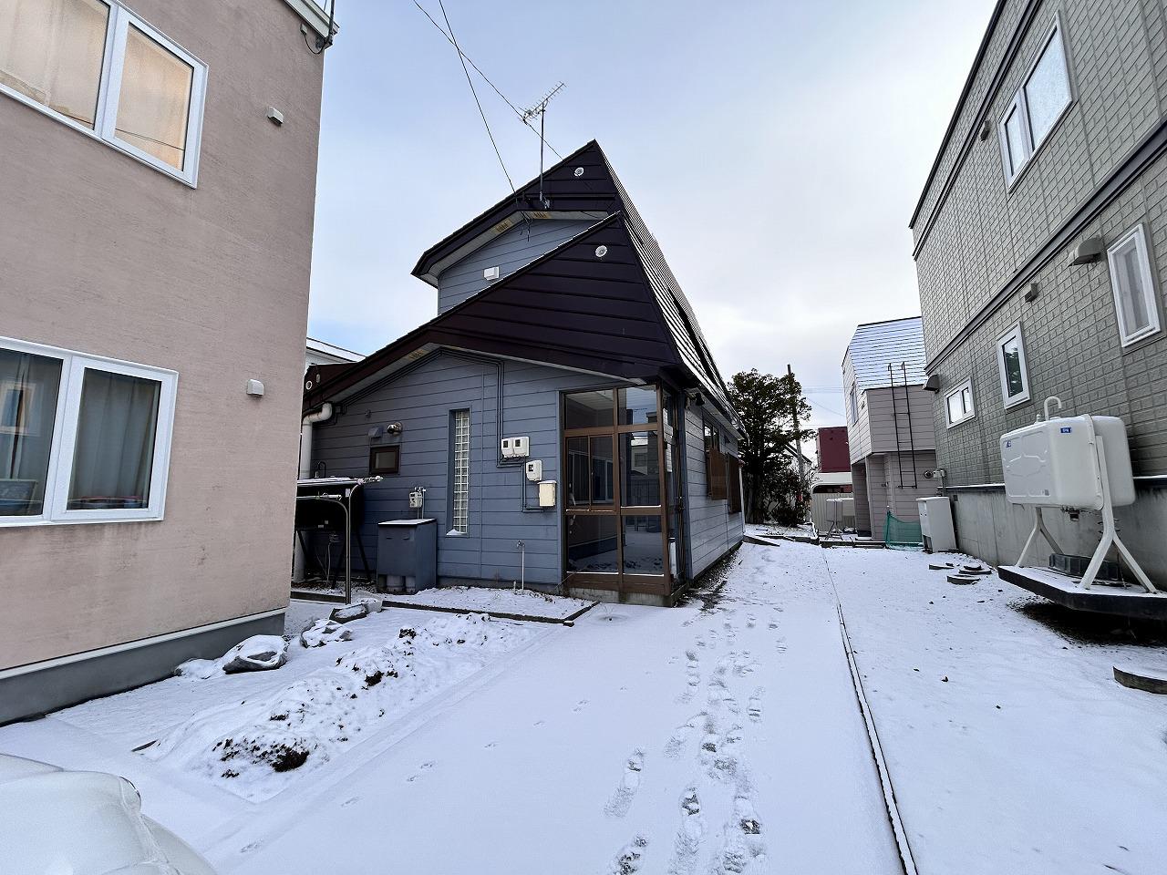 函館本線 稲積公園駅 徒歩7分  築49年(3LDK)